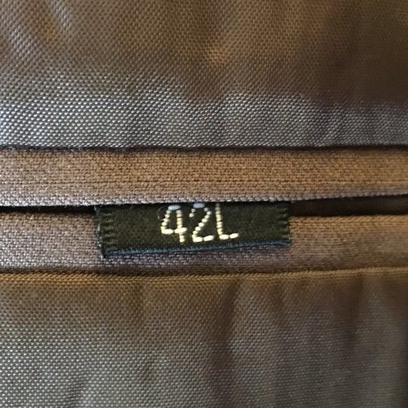 Men's Three-Piece Church Suit 42L - Picture 15 of 16